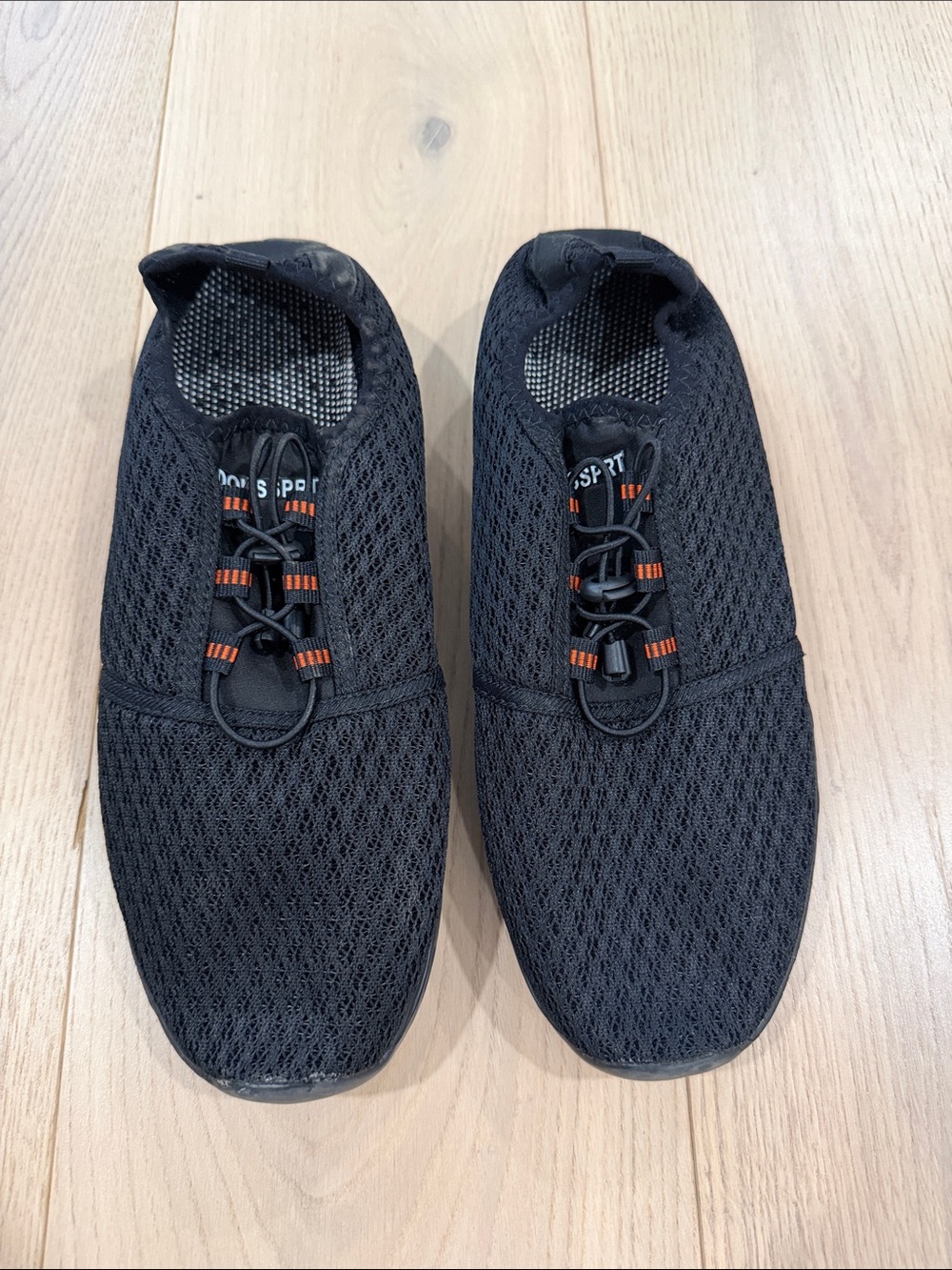 Men's Black Lightweight Water Shoes Size 44 European / 10.5 US